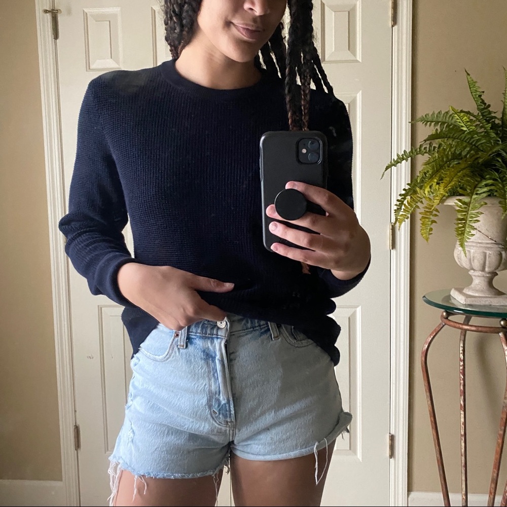 H&M Men’s Relaxed Fit Navy Sweater